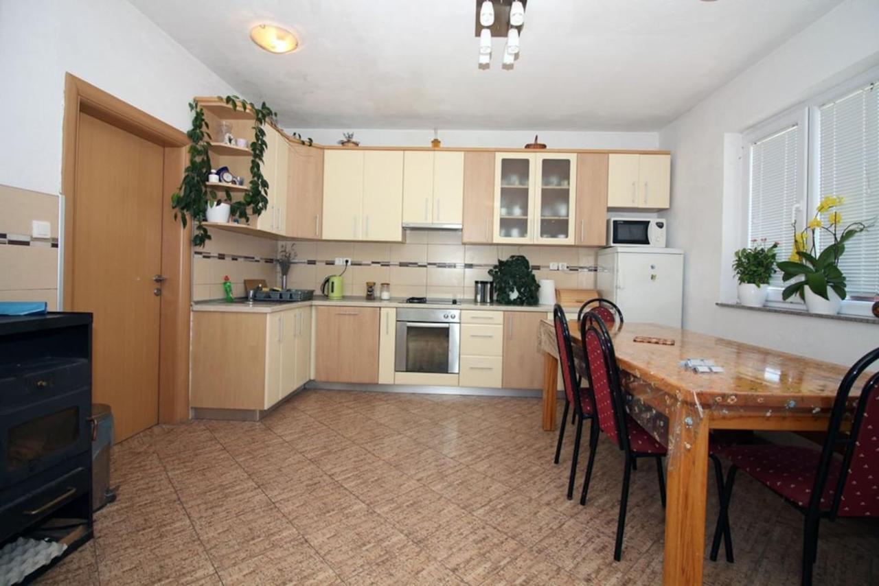 4 Bedroom Apartment In Тисно Екстер'єр фото