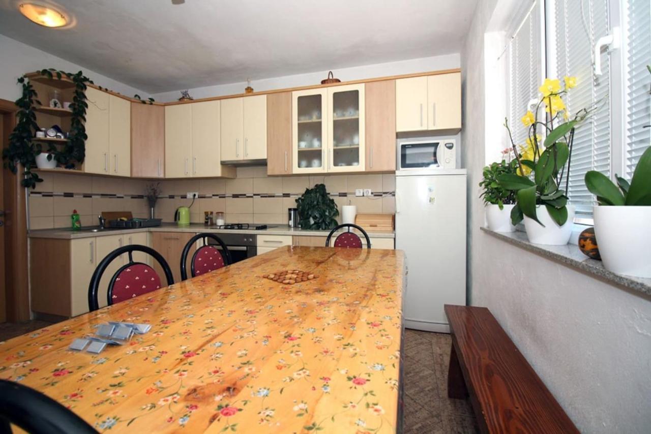 4 Bedroom Apartment In Тисно Екстер'єр фото